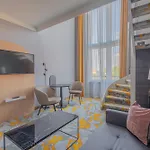 Castrum Hotel