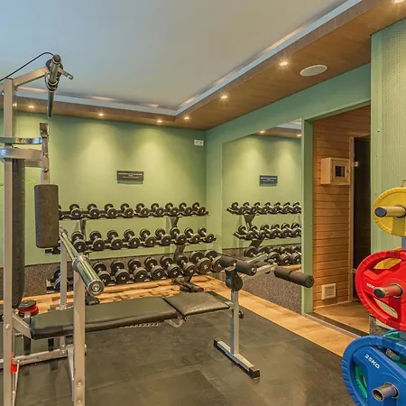 Castrum Hotel 4*