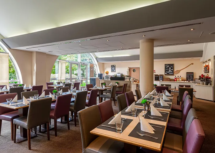 Castrum 4* セーケシュフェヘールヴァール