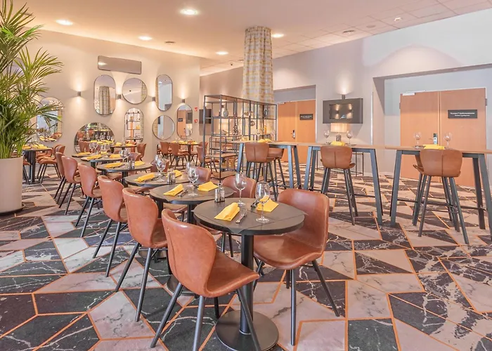 Castrum ホテル セーケシュフェヘールヴァール